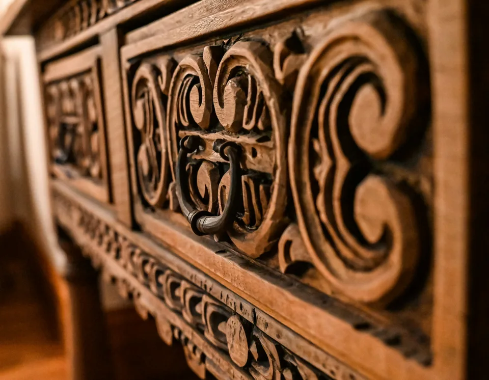 brown wooden fence in close up photography